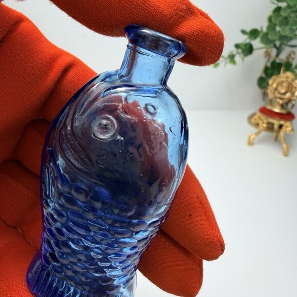 Vintage Dr. Fisch's Bitters Blue Bottle Mini 3" Pretty - Picture 5 of 5